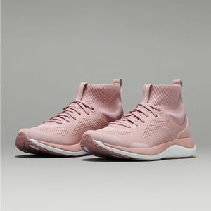 Chargefeel Mid Womens Workout Shoe